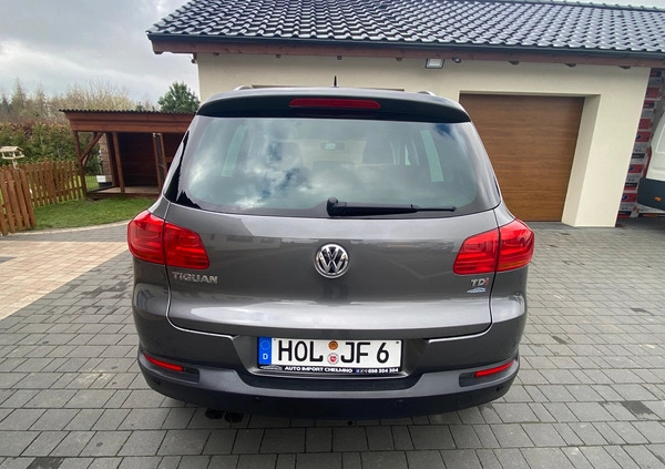 Volkswagen Tiguan cena 45900 przebieg: 152317, rok produkcji 2011 z Chełmno małe 497